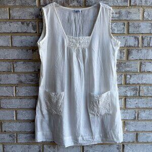Siganka Sleeveless V-Neck Cream 100% Cotton Crocket Detail Sheer Tunic Size L